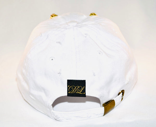 Signature Ruby Eye Lion-Emblem Medallion True White Cap