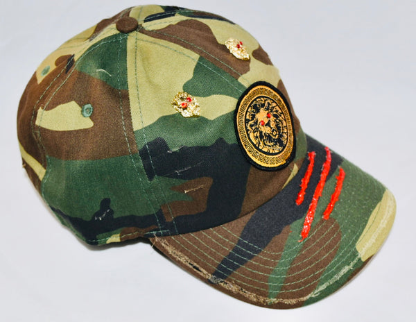 Signature Ruby Eye Lion-Emblem Medallion Jungle Camo Cap