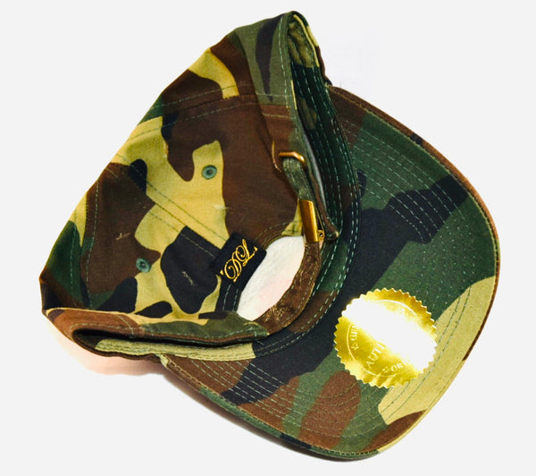 Signature Ruby Eye Lion-Emblem Medallion Jungle Camo Cap