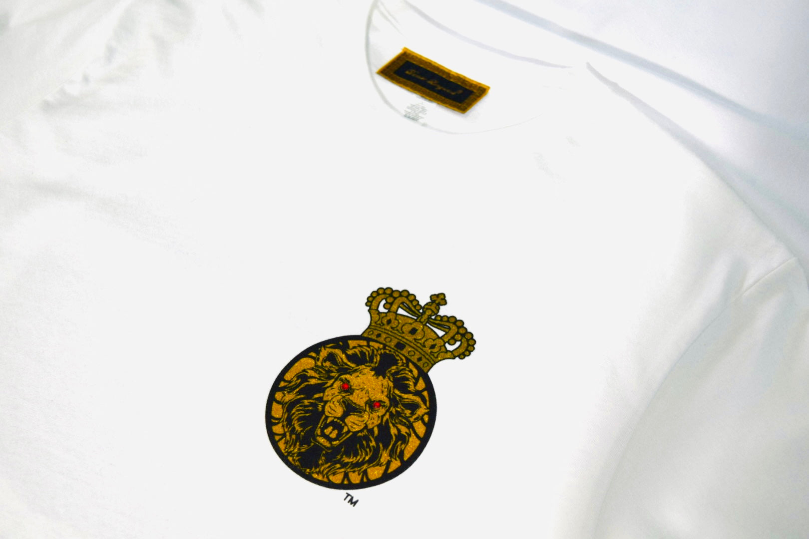 Crown Logo Emblem Short Sleeve T-Shirt in White